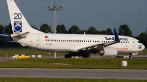 Photo of TC-SUV - Boeing 737-86N operated by SunExpress