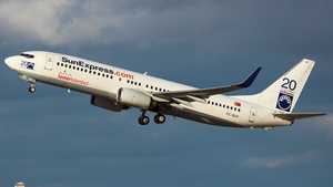 Photo of TC-SUV - Boeing 737-86N operated by SunExpress