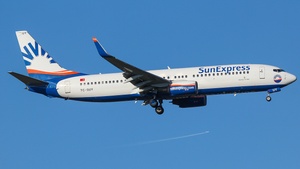 Photo of TC-SUY - Boeing 737-86N operated by SunExpress
