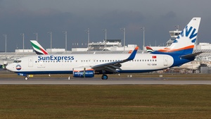 Photo of TC-SEM - Boeing 737-8HC operated by SunExpress