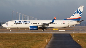 Photo of TC-SUO - Boeing 737-86Q operated by SunExpress
