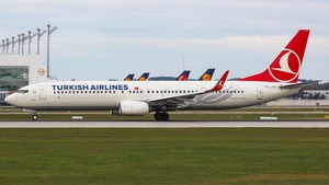 Photo of TC-JYI - Boeing 737-9F2(ER) operated by Turkish Airlines