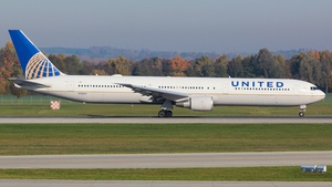 Photo of N78060 - Boeing 767-424(ER) operated by United Airlines