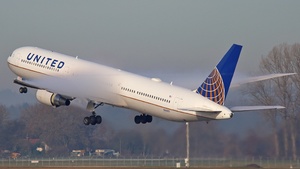 Photo of N66051 - Boeing 767-424(ER) operated by United Airlines