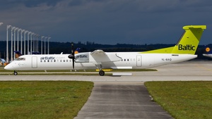 Photo of YL-BAQ - Bombardier DHC-8-402 Dash 8 Q400 operated by airBaltic
