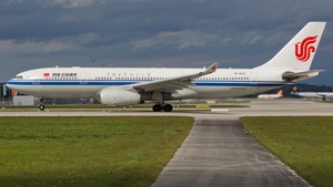 Photo of B-6113 - Airbus A330-243 operated by Air China