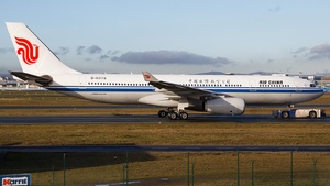 Photo of B-6072 - Airbus A330-243 operated by Air China
