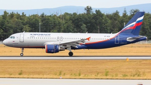 Photo of VP-BZQ - Airbus A320-214 operated by Aeroflot