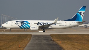 Photo of SU-GEE - Boeing 737-866 operated by Egyptair