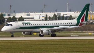 Photo of EI-RNE - Embraer ERJ-190STD operated by Alitalia CityLiner