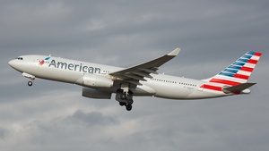 Photo of N286AY - Airbus A330-243 operated by American Airlines
