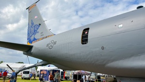 Photo of 57-1514 - Boeing KC-135R Stratotanker operated by US Air Force