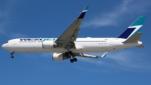 Photo with serial 25246 - Boeing 767-338(ER)