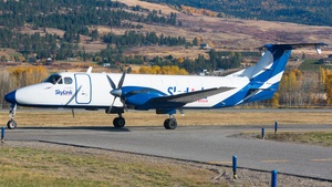 Photo of C-GKGA - Beechcraft 1900C operated by Skylink Express