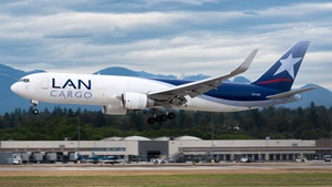 Photo of CC-CZZ - Boeing 767-316F operated by LAN Cargo