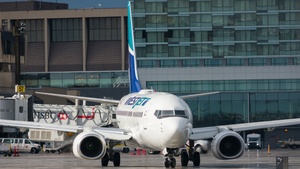 Photo of C-GWSI - Boeing 737-6CT operated by WestJet Airlines