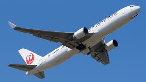 Photo of JA619J - Boeing 767-346(ER) operated by Japan Airlines
