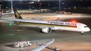 Photo of 9V-SCA - Boeing 787-10 Dreamliner operated by Singapore Airlines