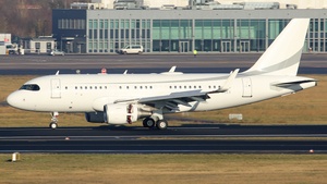 Photo of D-ALEX - Airbus A319-115(CJ) operated by K5 Aviation
