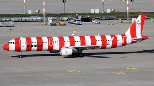 Photo of D-AIAB - Airbus A321-211 operated by Condor