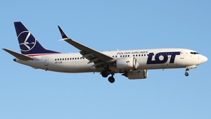 Photo of SP-LVB - Boeing 737 MAX 8 operated by LOT Polish Airlines