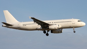 Photo of 9H-AML - Airbus A320-232 operated by Avion Express Malta