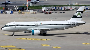 Photo of EI-DVM - Airbus A320-214 operated by Aer Lingus
