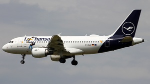 Photo of D-AILU - Airbus A319-114 operated by Lufthansa
