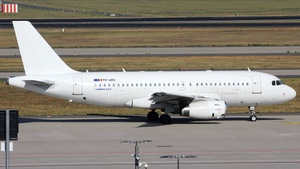 Photo of YR-URS - Airbus A319-132 operated by Dan Air