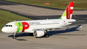 Photo of CS-TTF - Airbus A319-111 operated by TAP Air Portugal