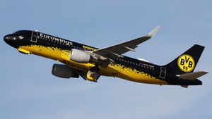 Photo of D-AIZR - Airbus A320-214 operated by Eurowings