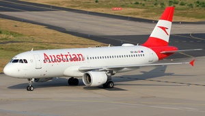 Photo of OE-LBJ - Airbus A320-214 operated by Austrian Airlines