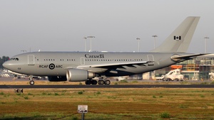 Photo of 15002 - Airbus CC-150 Polaris operated by Royal Canadian Air Force