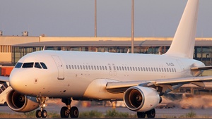 Photo of YL-LCU - Airbus A320-214 operated by Thomas Cook Airlines (opb SmartLynx Airlines)
