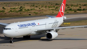 Photo of TC-LOE - Airbus A330-343 operated by Turkish Airlines