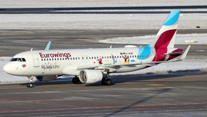 Photo of D-AEWP - Airbus A320-214 operated by Eurowings