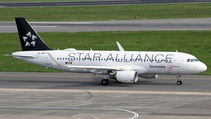 Photo of OO-SNP - Airbus A320-214 operated by Brussels Airlines