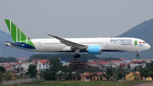 Photo of VN-A818 - Boeing 787-9 Dreamliner operated by Bamboo Airways
