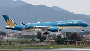 Photo of VN-A892 - Airbus A350-941 operated by Vietnam Airlines