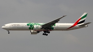Photo of A6-EPF - Boeing 777-31H(ER) operated by Emirates
