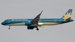 Photo of VN-A618 - Airbus A321-272N operated by Vietnam Airlines