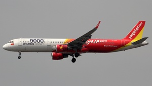 Photo of VN-A651 - Airbus A321-211 operated by VietJet Air