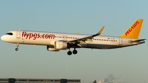 Photo of TC-RFI - Airbus A321-251NX operated by Pegasus Airlines