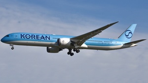 Photo of HL8515 - Boeing 787-10 Dreamliner operated by Korean Air