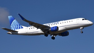 Photo of N748YX - Embraer ERJ-175LR operated by United Express (opb Republic Airways)