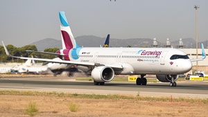 Photo of D-AEEB - Airbus A321-251NX operated by Eurowings