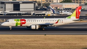 Photo of CS-TPX - Embraer ERJ-190AR operated by TAP Express (opb Portugália Airlines)