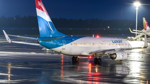 Photo of LX-LBT - Boeing 737-7K2 operated by Luxair
