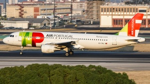 Photo of CS-TNJ - Airbus A320-214 operated by TAP Air Portugal