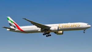 Photo of A6-EQH - Boeing 777-31H(ER) operated by Emirates